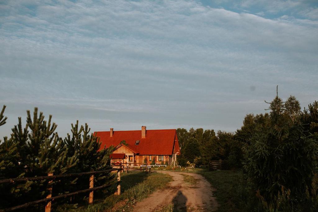 Dom Goscinny Sowia Stopka Miłomłyn Exterior foto